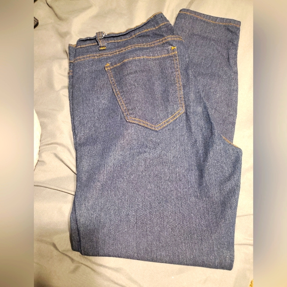 Forever21 plus skinny jeans